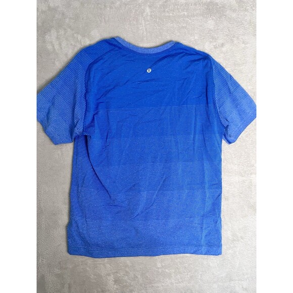 Lululemon Men’s M Vent Tech Short Sleeve Shirt Blue Gym Workout Run Athleisure - Picture 8 of 11